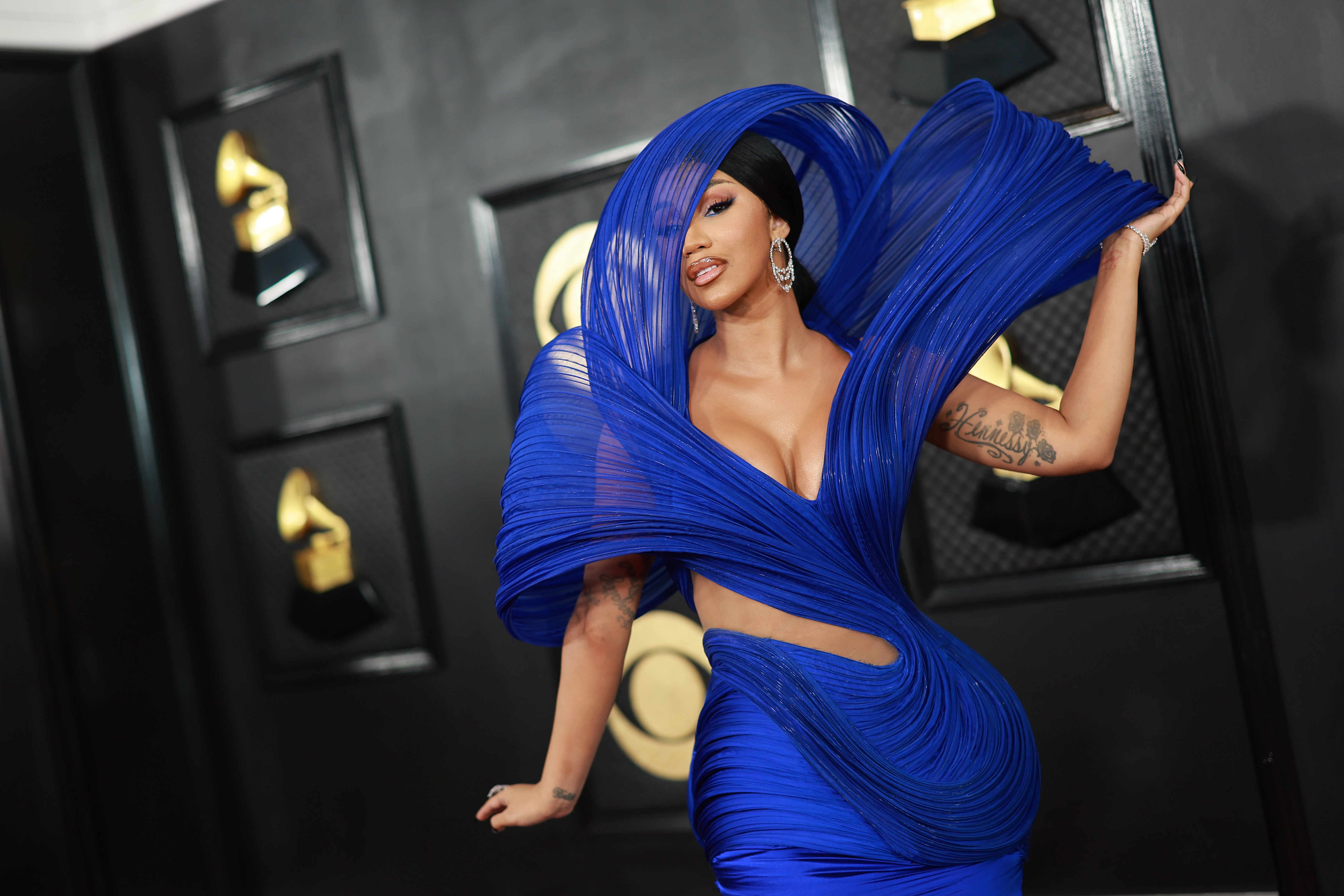 cardi b dress red carpet Cardi B at 2024 Met Gala: See Red Carpet Photos
