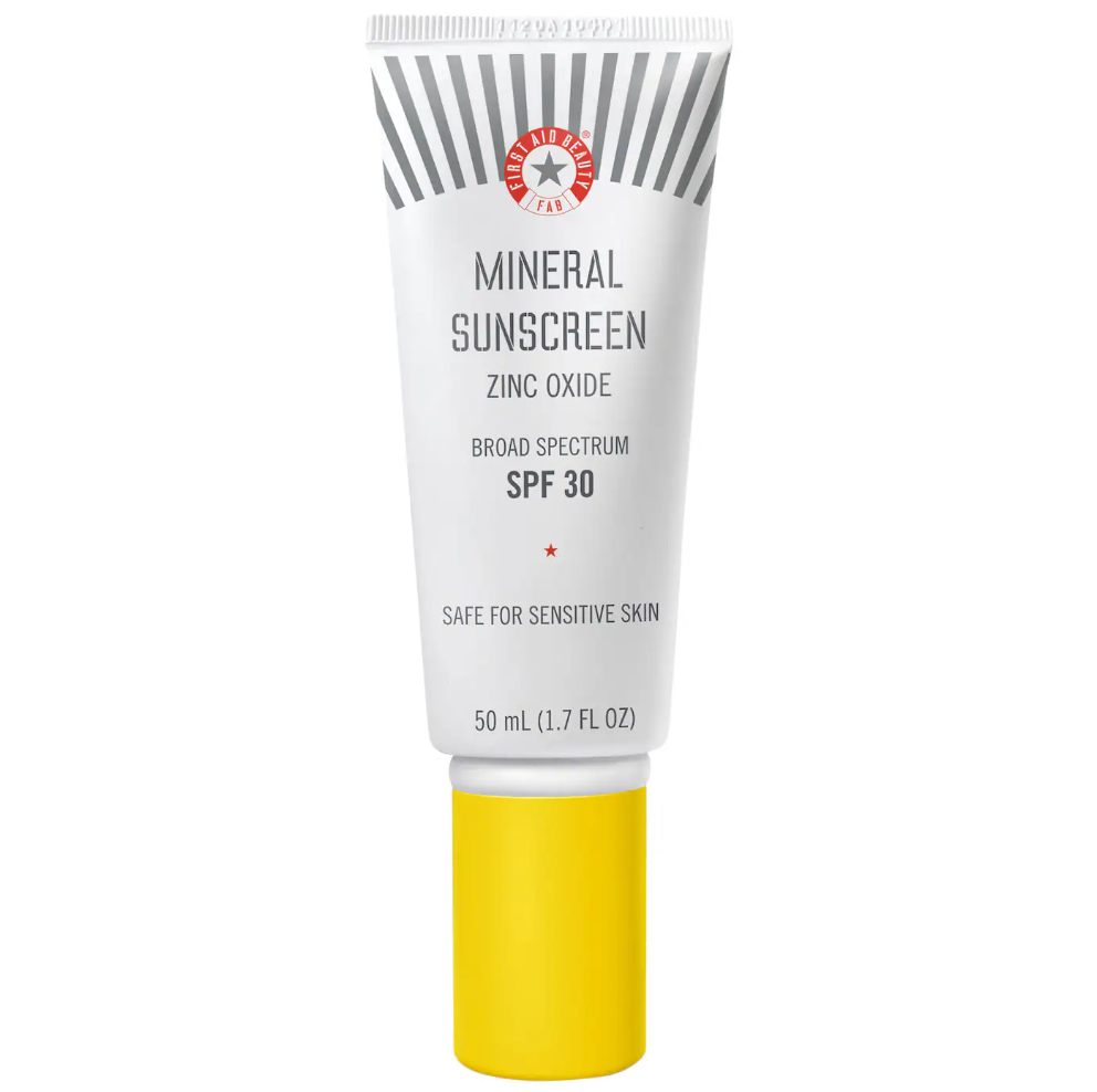  First Aid Beauty Mineral Sunscreen Zinc Oxide Broad Spectrum SPF 30