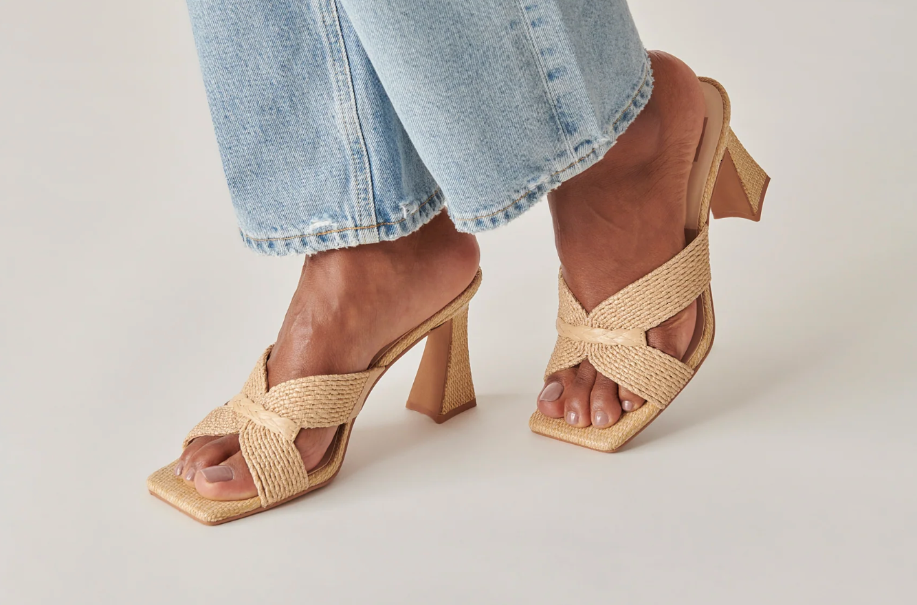The Best Women's Sandals to Wear All Summer 2023: Shop Styles from Tory  Burch, Birkenstock, Crocs & More