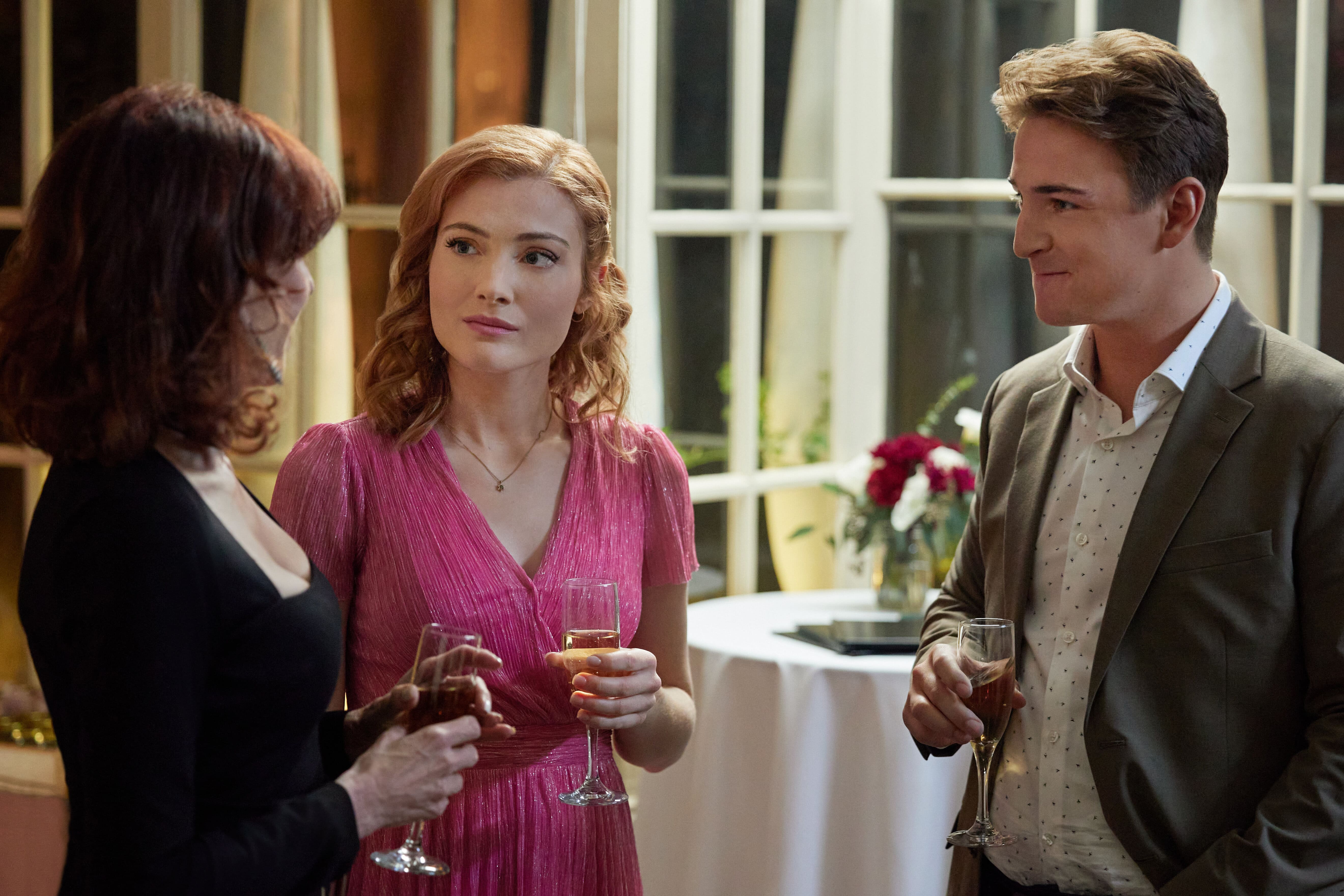 Hallmarks Aurora Teagarden Skyler Samuels on Reimagining the Amateur Sleuth for Prequel Movie (Exclusive) Entertainment Tonight image picture