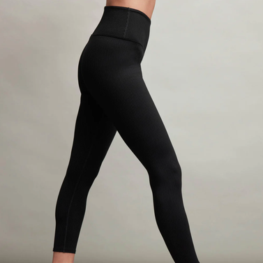 Carbon38 Black Friday Sale 2023: Save 25% On Celeb-Loved Leggings and More  Activewear
