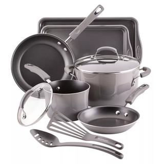 Rachael Ray Classic Brights 10-Piece Cookware Set