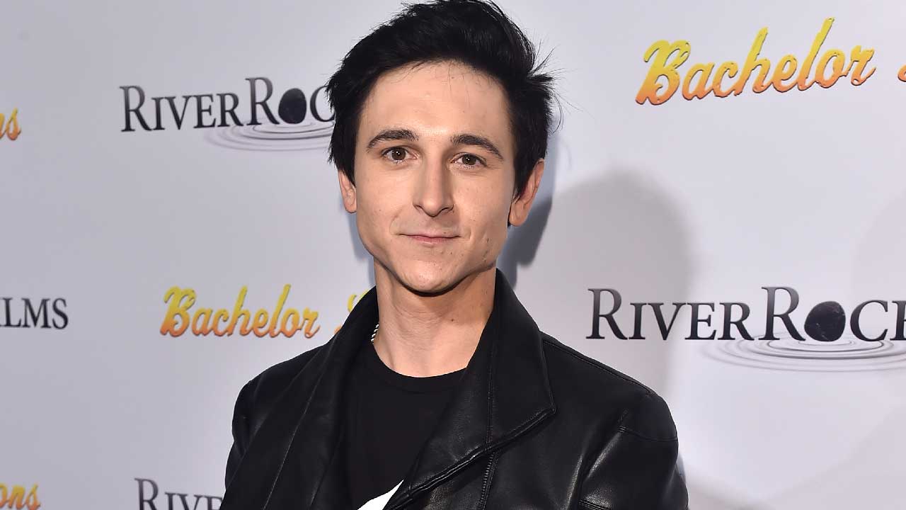 Hannah Montana' Star Mitchel Musso Arrested in Texas for Public Drunkenness  and Theft | Entertainment Tonight