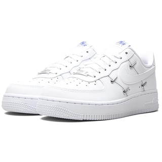 Nike Women's Air Force 1 '07 LX Trainers