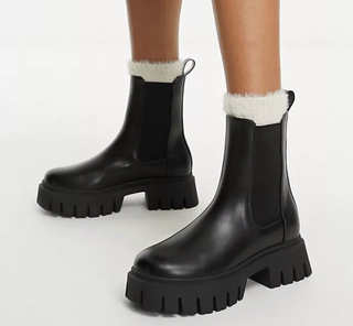 ASOS DESIGN Wide Fit Anthem Chunky Chelsea Boots