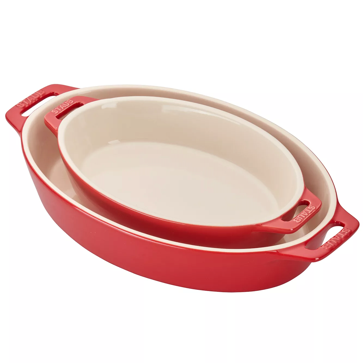 These Overstock Staub Pieces Are Heavily Discounted At Sur La Table