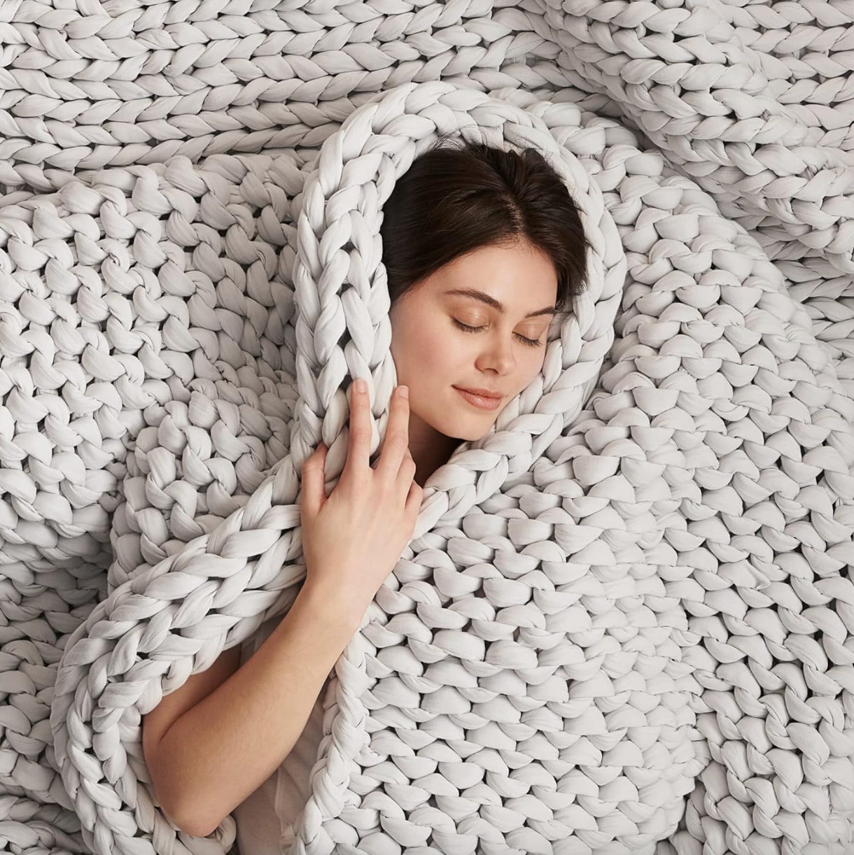 Bearaby Hand-Knit Weighted Blanket 