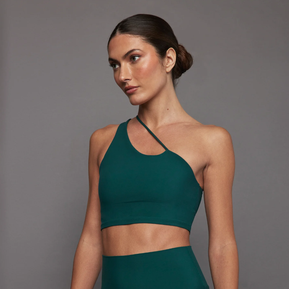 Carbon38 Sale on Sale 2024: Score an Extra 40% Off Spring Activewear for 72  Hours Only
