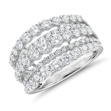 Diamond Graduated Row Fashion Ring in 14k White Gold