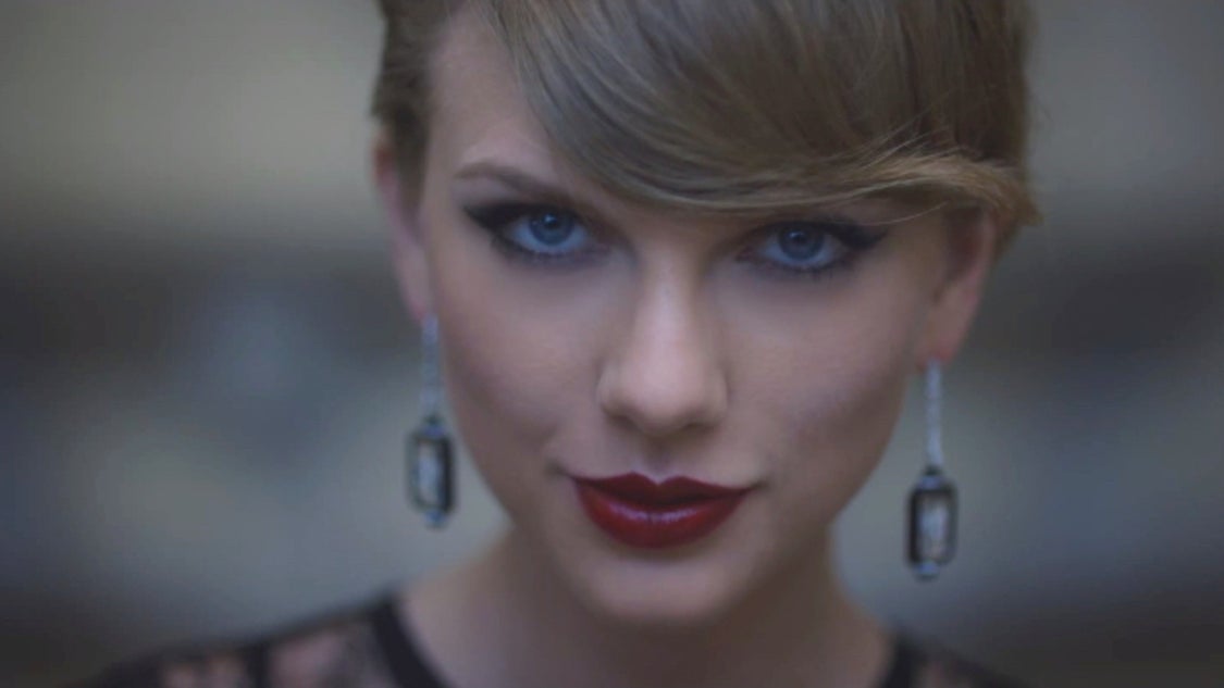 Every Single Outfit Taylor Swift Wears in Her 'Blank Space' Video | Entertainment Tonight Every Single Outfit Taylor Swift Wears in Her 'Blank Space' Video | Entertainment Tonight