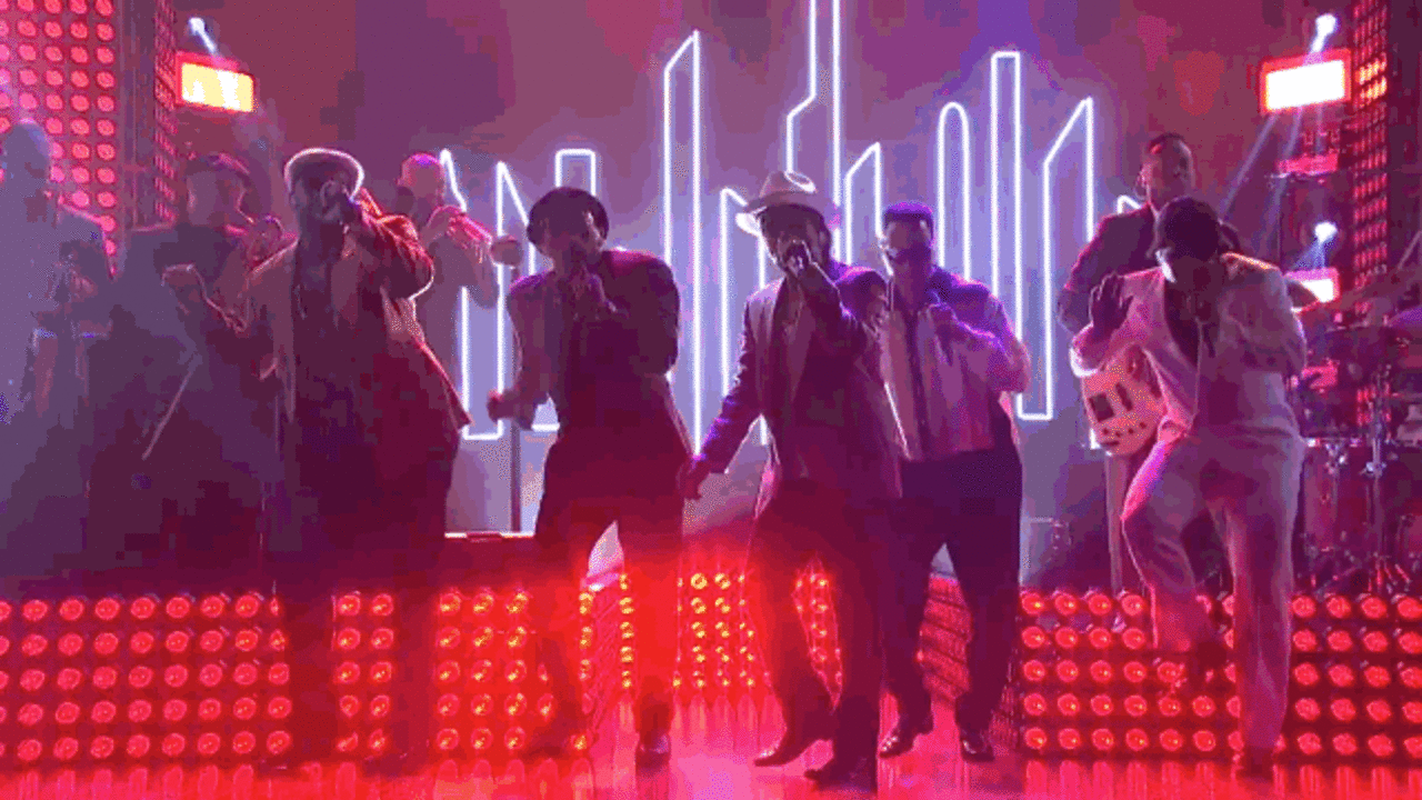 Uptown Funk' Is Already the Best Song of 2014 and 2015 (and It's Even  Better Live) | Entertainment Tonight, image size:1280x720
