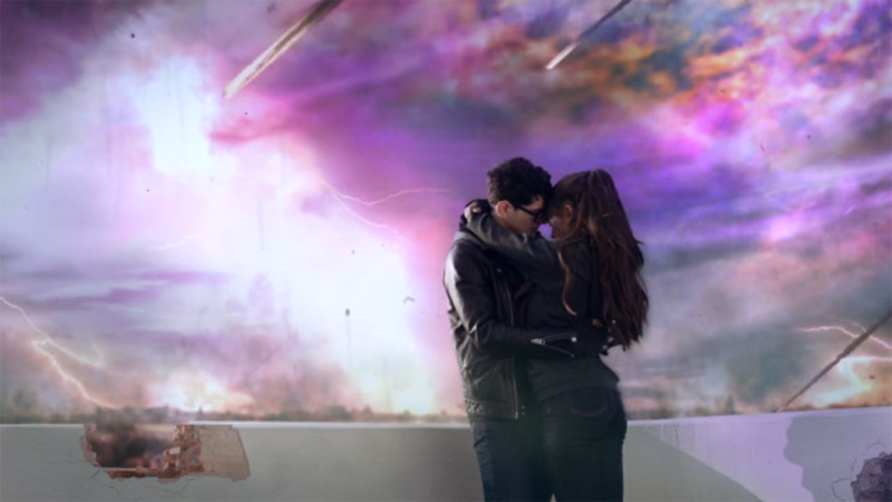 One Last One Ariana Grande's New Video for 'One Last Time' is Awesomely Apocalyptic ...