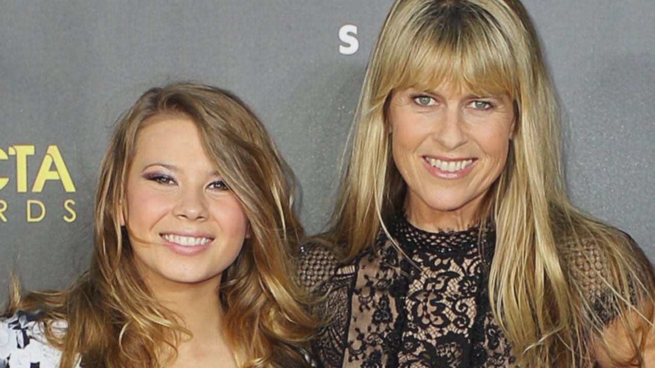 Terri Irwin Shares Hilarious Relationship Advice for Daughter Bindi ...