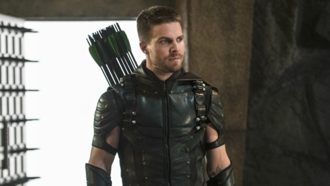 'Arrow' Showrunner Answers 5 Big Questions, From Ray Palmer's Return to ...