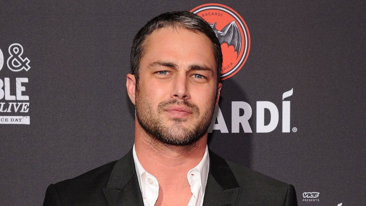 taylor kinney brother - Ilustrasi 3