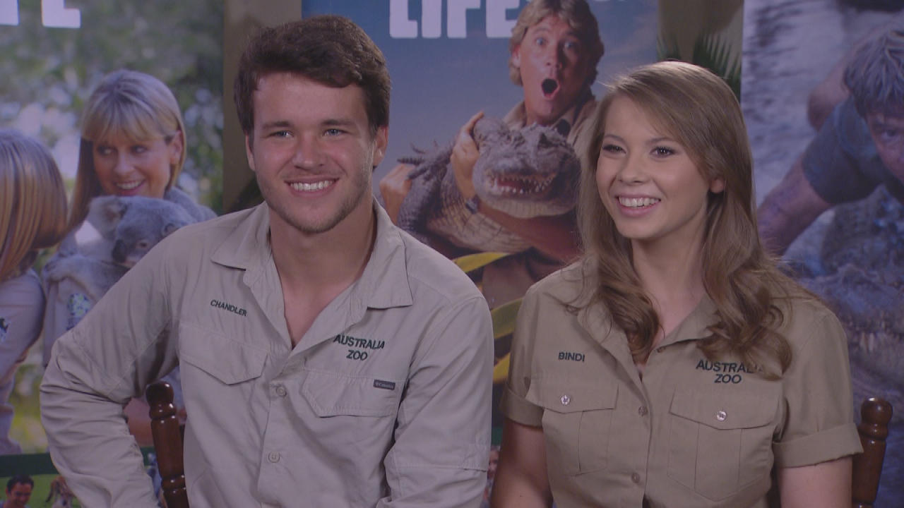 Bindi Irwin Celebrates Valentine's Day With Boyfriend Chandler Powell(00)