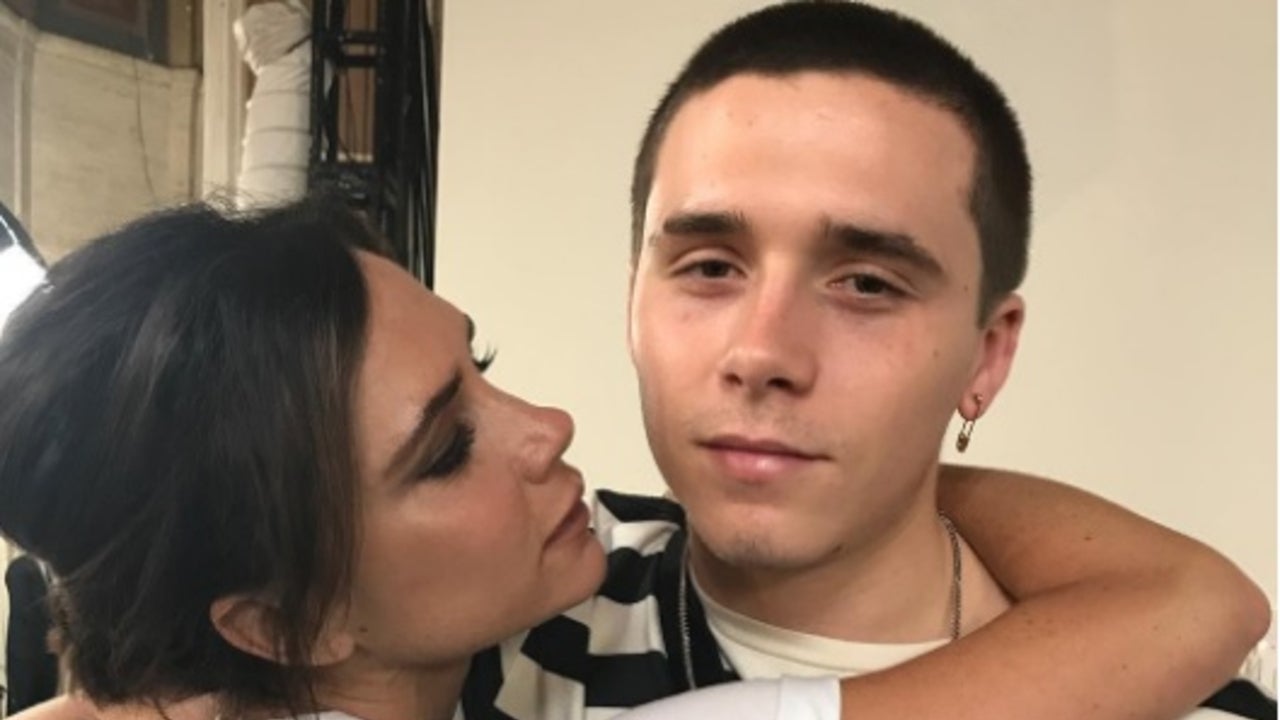 Brooklyn Beckham Sweetly Supports Mom Victoria Backstage at Her NYFW ...