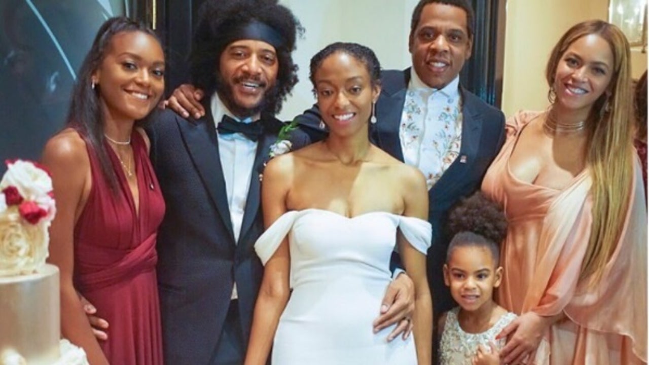 beyonce blue ivy dress Stuns While Wears $5K to Wedding -- Don't Worry, JAY-Z Was There, Too bfcm Blue Dress With Gold size:44x32