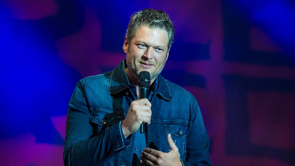 Blake_Shelton_getty_856232344