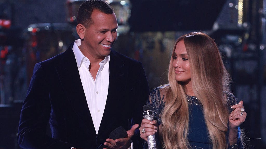 Alex Rodriguez and Jennifer Lopez's kids hang out