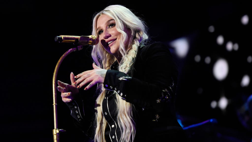 kesha iheartradio festival 2017