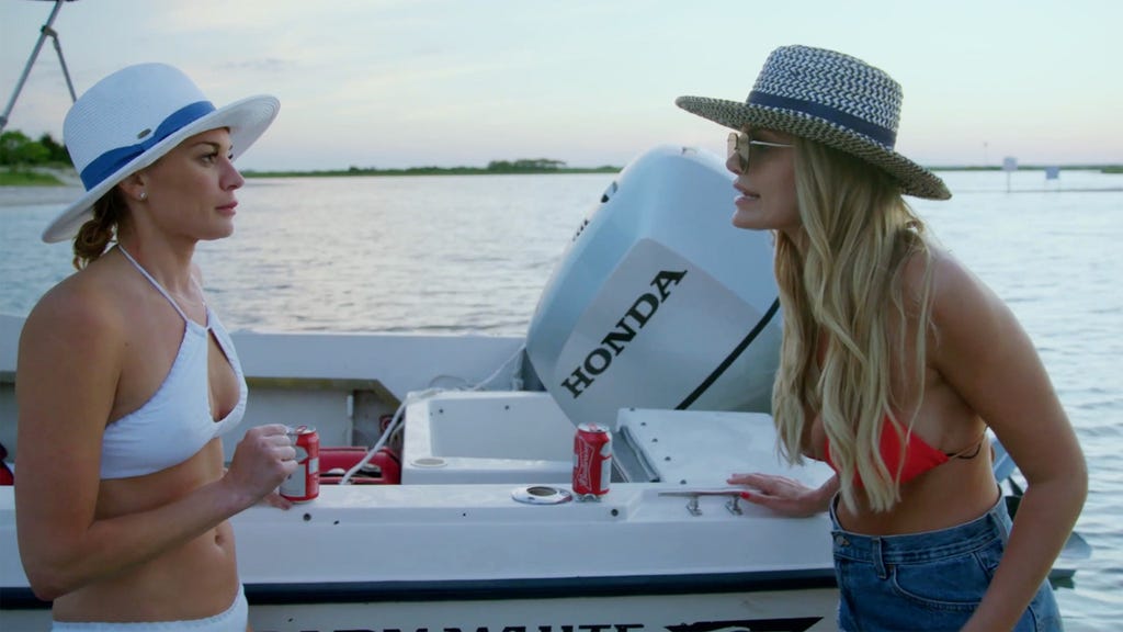 Lindsay Hubbard and Lauren Wirkus on season two of 'Summer House.'