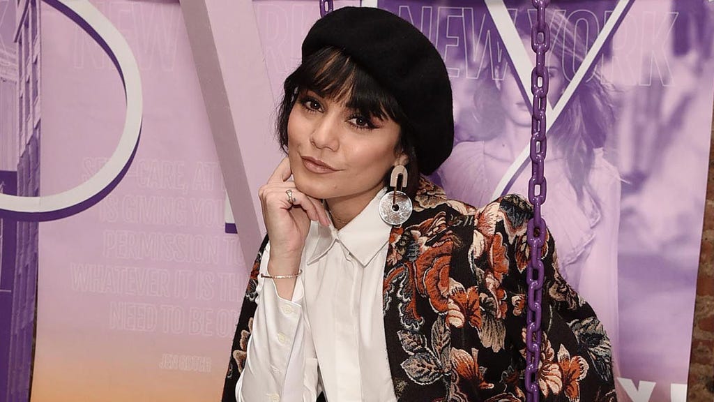 Vanessa Hudgens at simply event