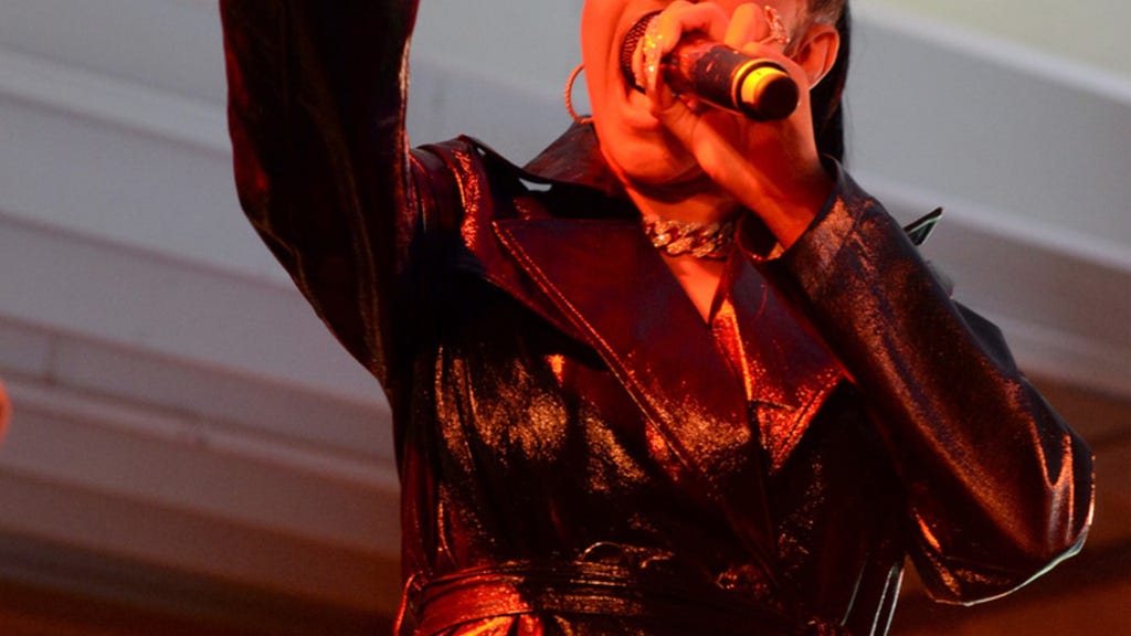 cardi b maxim super bowl party