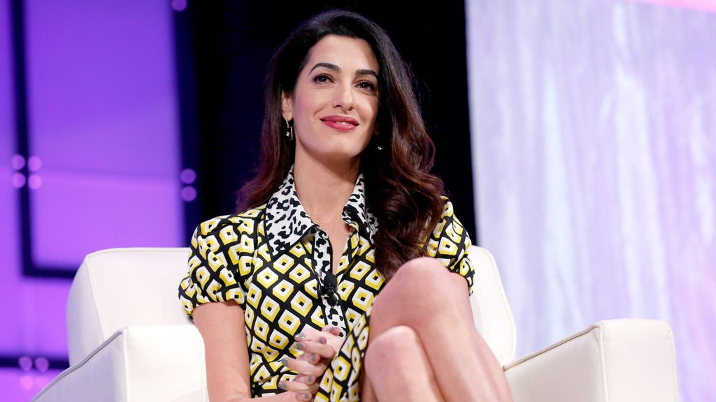 amal_clooney_gettyimages-923461128.jpg 