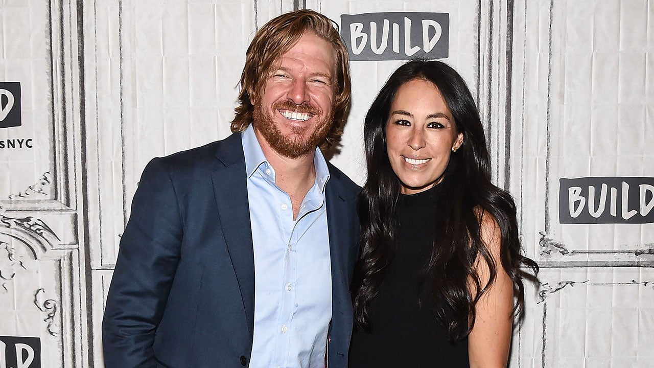 Chip and Joanna Gaines Celebrate 18th Wedding Anniversary With Tropical