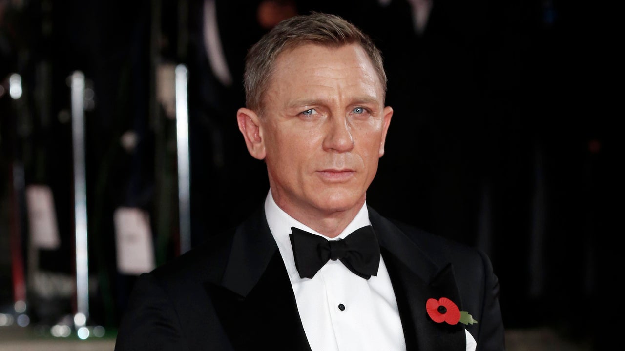 James Bond Is Back! Daniel Craig Teams Up With Director Danny Boyle for