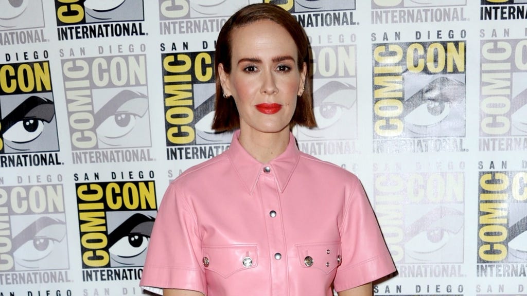 Sarah Paulson 2018 Comic Con