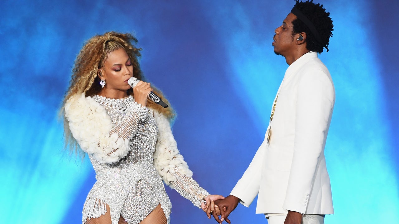 Beyonce Sweetly Tributes 'Best Friend' JAY-Z With PDA Footage From 'On the Run II' Tour | Entertainment Tonight