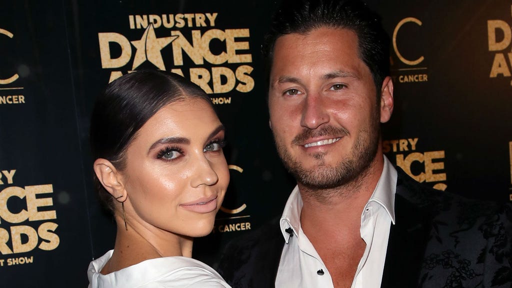 Jenna Johnson and Val Chmerkovskiy