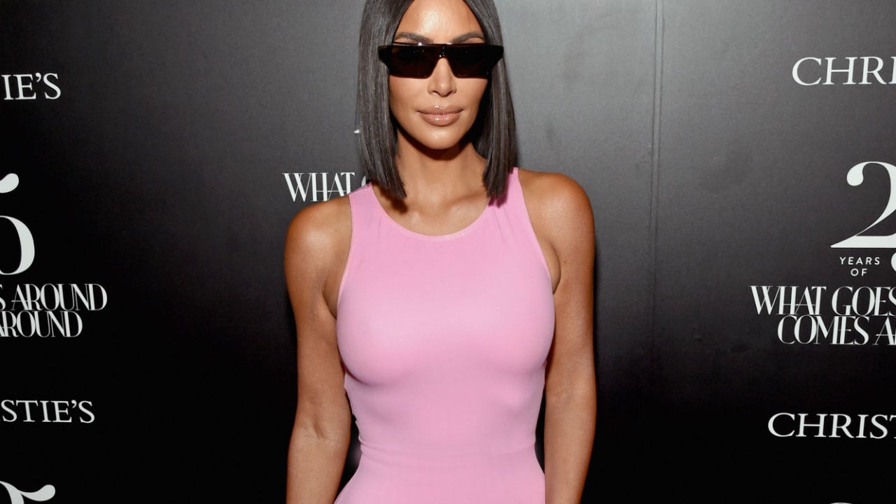 Kim Kardashian carries Judith Leiber Pink French Fry evening clutch