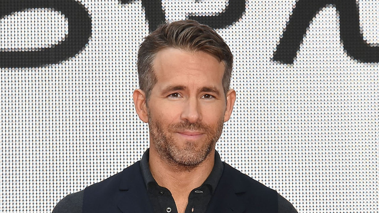 Ryan Reynolds Hilariously Narrates a Car Crash on the Set
