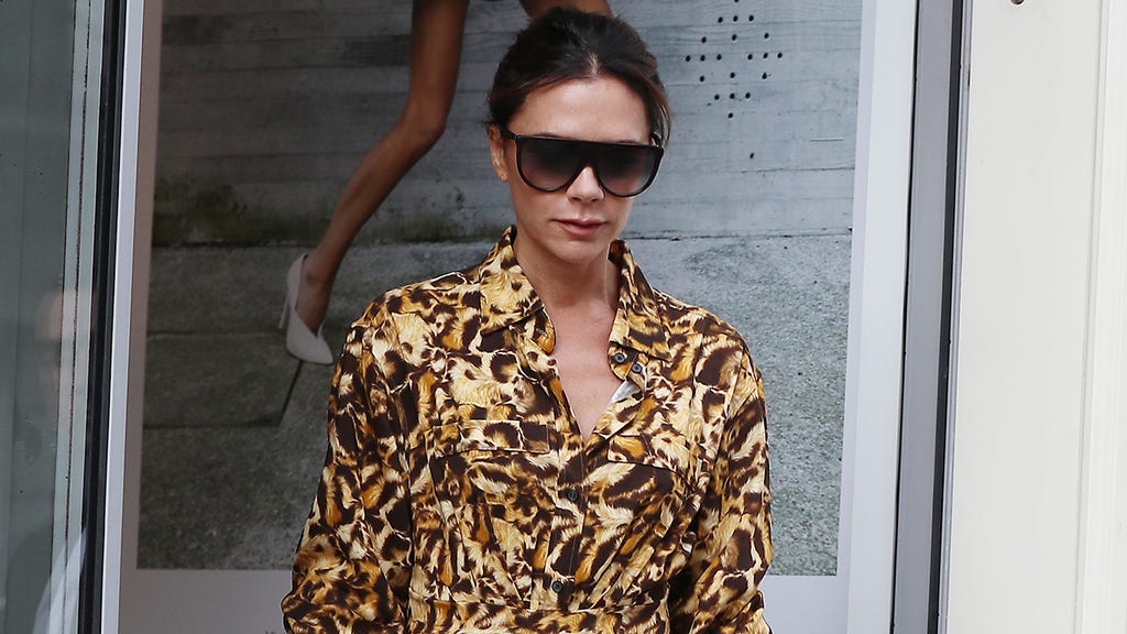 Victoria Beckham animal print 1280