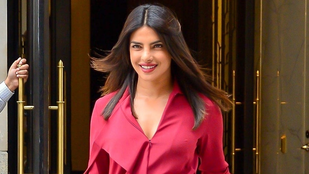 Priyanka Chopra 1280