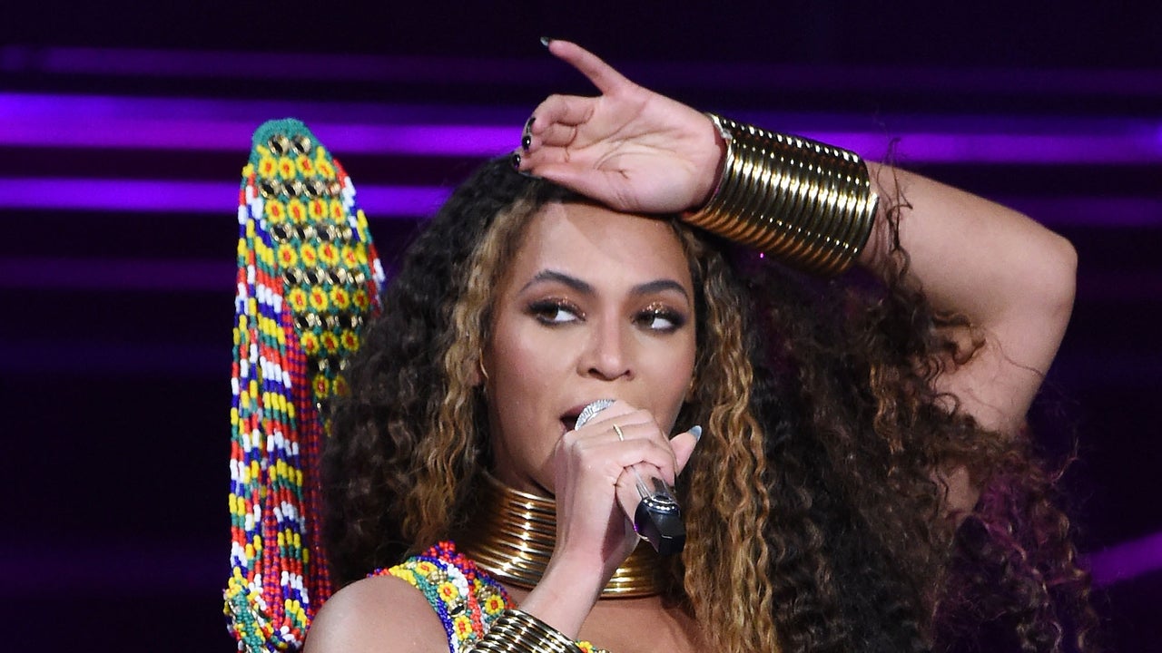 beyonce pink dress global citizen Beyonc Global Citizen Festival Johannesburg South Africa 2nd December 2018