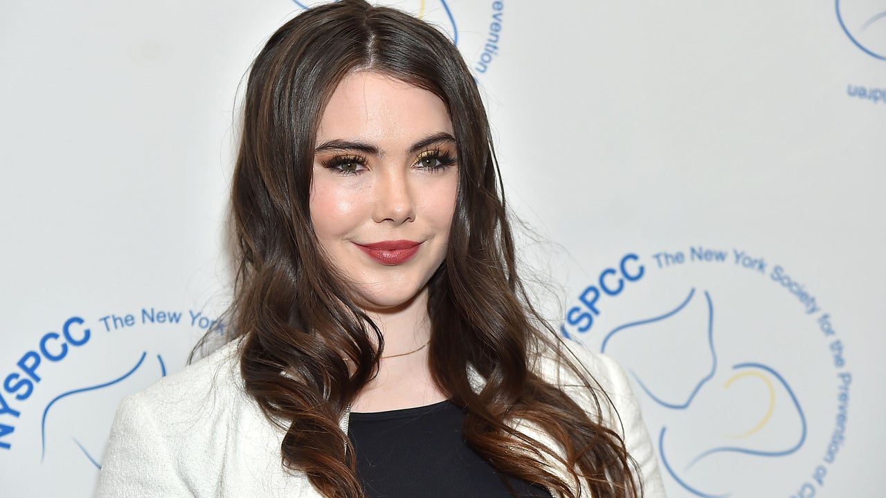 Olympian McKayla Maroney Mourns Death of Father Mike at Age 59(01)