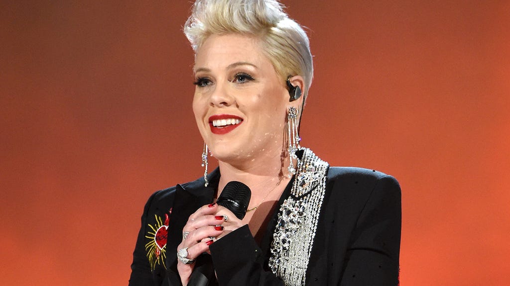 PINK, GRAMMYS 2019