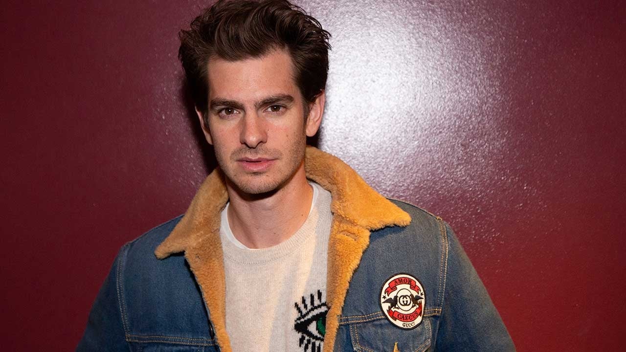 Andrew Garfield Films a Nude Scene on the Streets of Hollywood — free download
