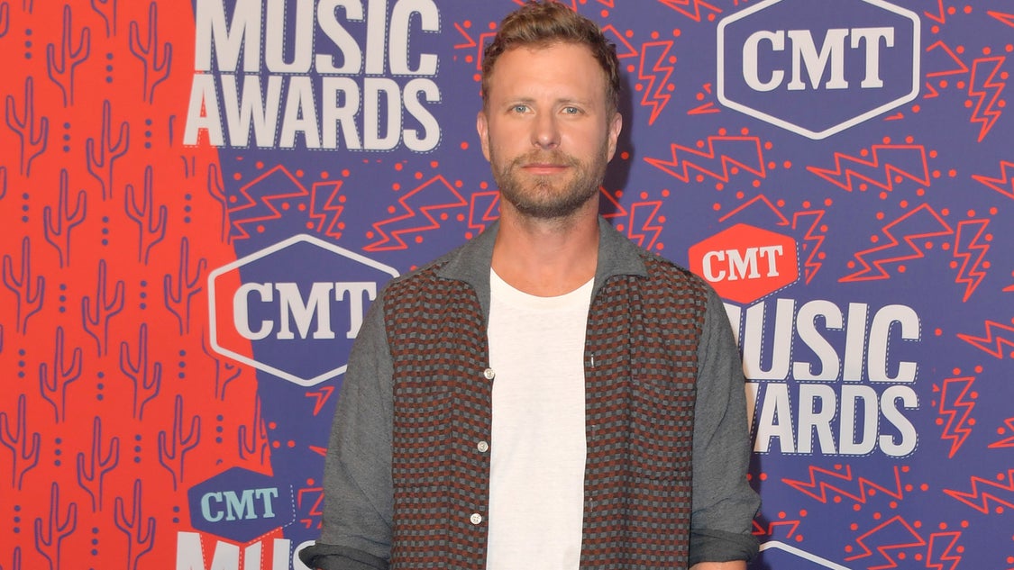 Dierks Bentley at the 2019 CMT Music Awards