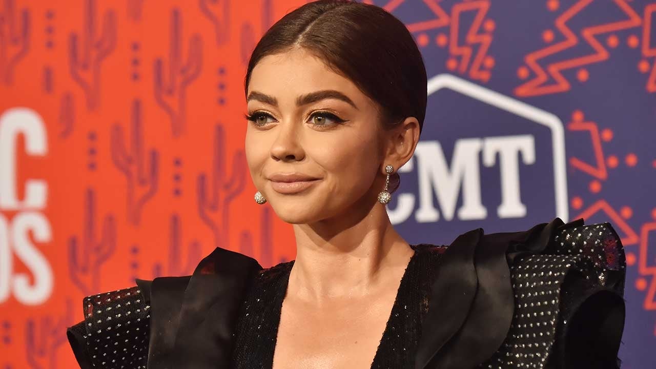 Sarah Hyland Hospitalized for 4 Days Due to Mystery Illness