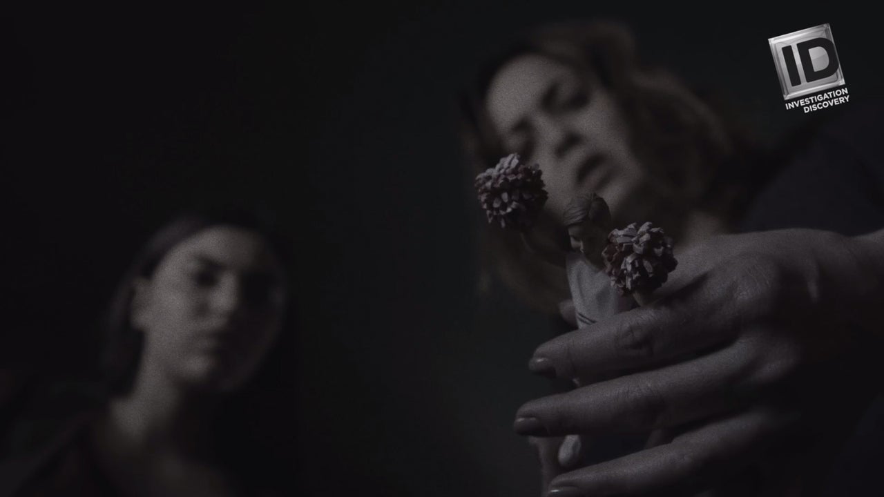 Khloe Kardashian's 'Twisted Sisters' TrueCrime Series Examines Its