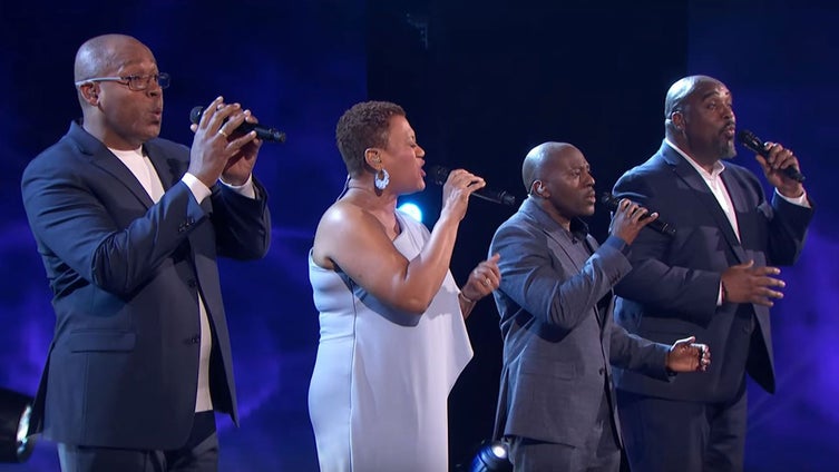 America's Got Talent': Inspiring Singing Group Voices of Service Leave Guest Judge Queen Latifah 'Blown Away' | Entertainment Tonight