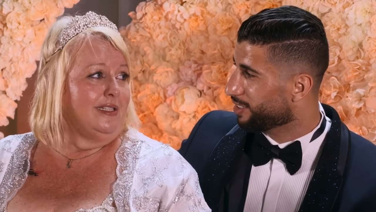 90 Day Fiance: The Other Way' Stars Laura and Aladin Jallali Split  Following Reunion | Entertainment Tonight