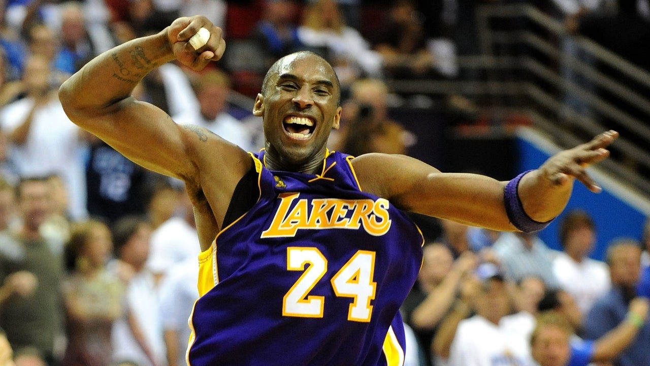 Kobe celebrates his 5th ring FOLLOW FOR MORE NBA