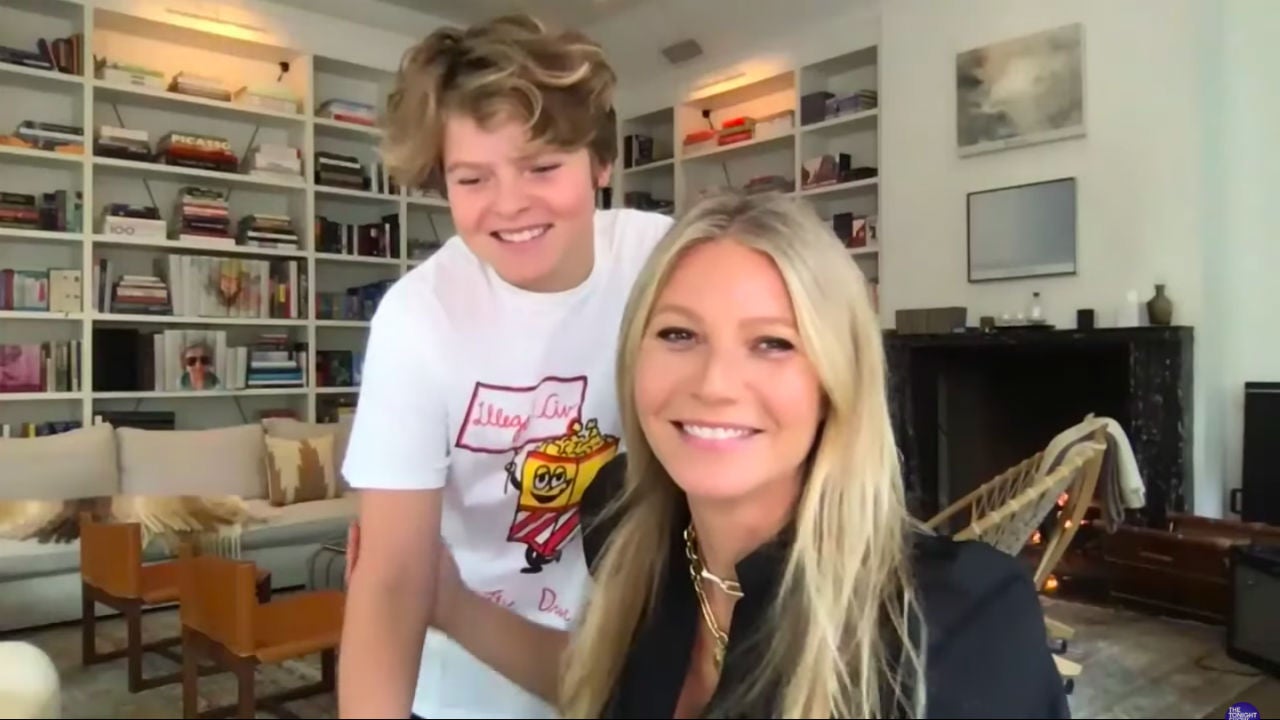 Paltrow’s 14YearOld Son Moses Crashes Her ‘Tonight Show
