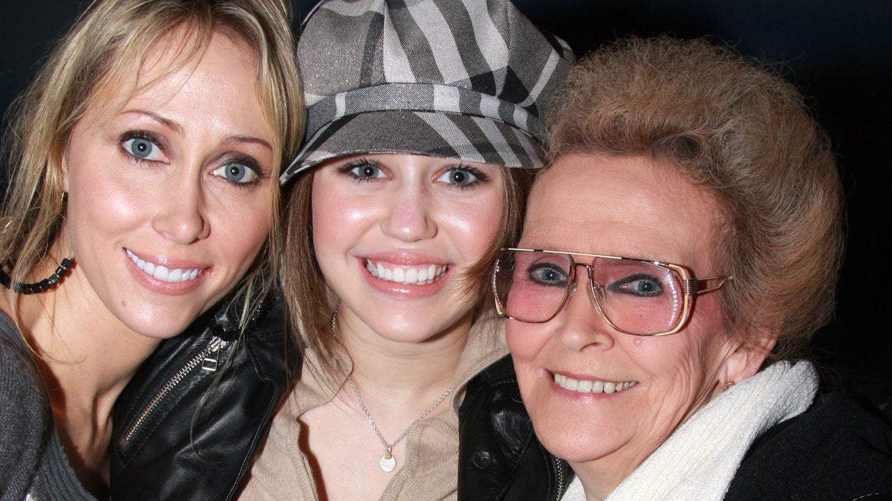 Miley Cyrus Tish and Grandma Loretta